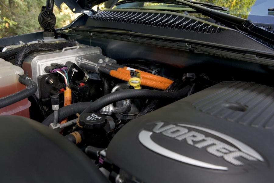  GMC Sierra Hybrid 2005 года  (фото 4 из 22)